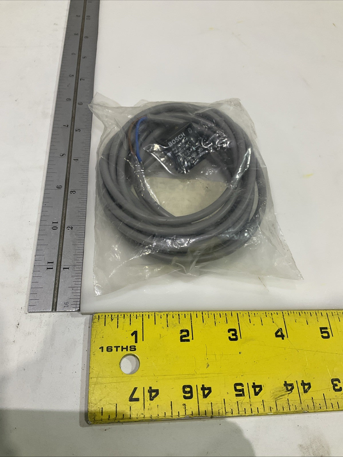 BOSCH  0830100365 PROXIMITY SWITCH SENSOR  Z2M
