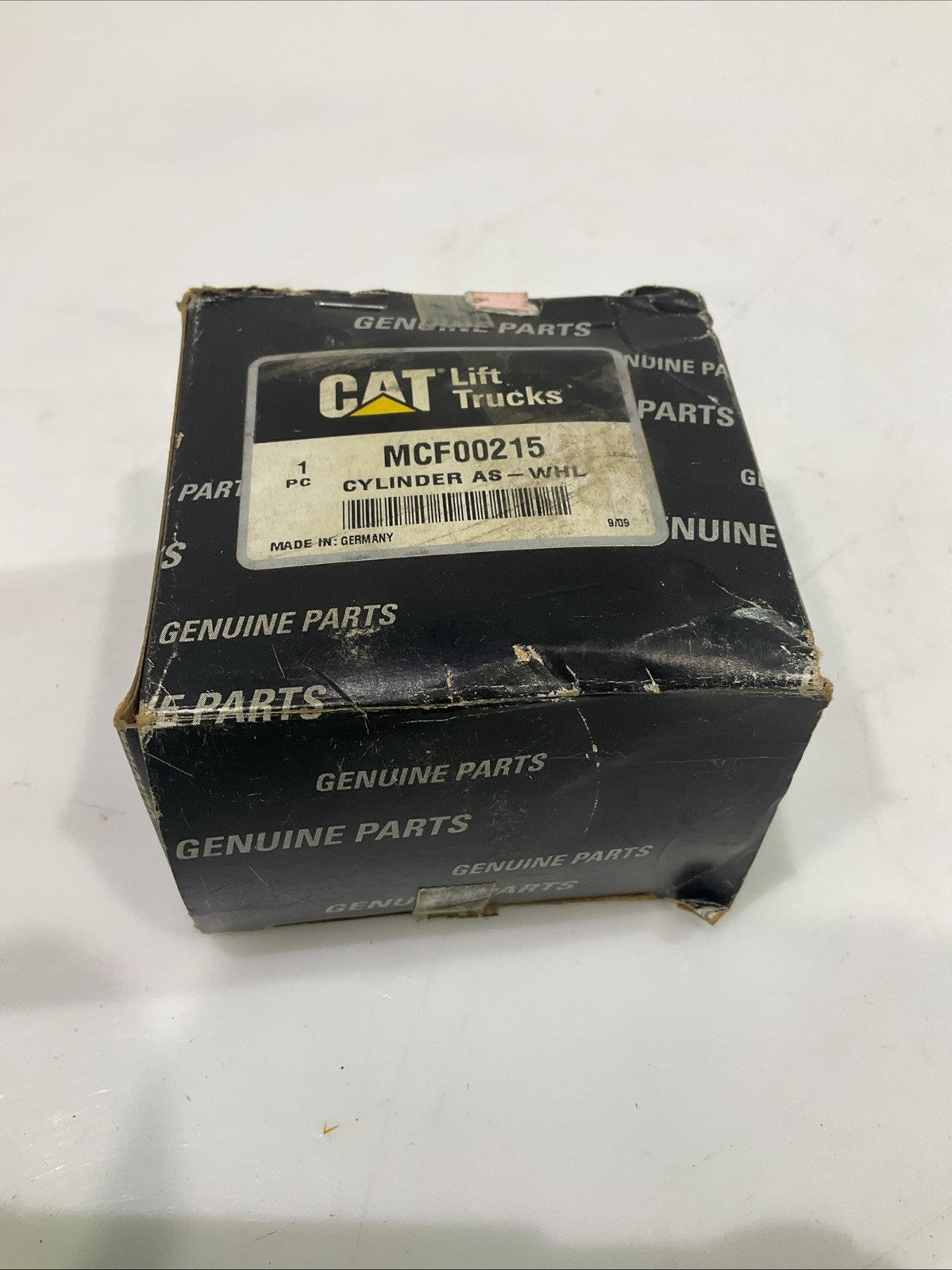 CAT  MCF00215  WHEEL  CYLINDER ASSEMBLY Y2M