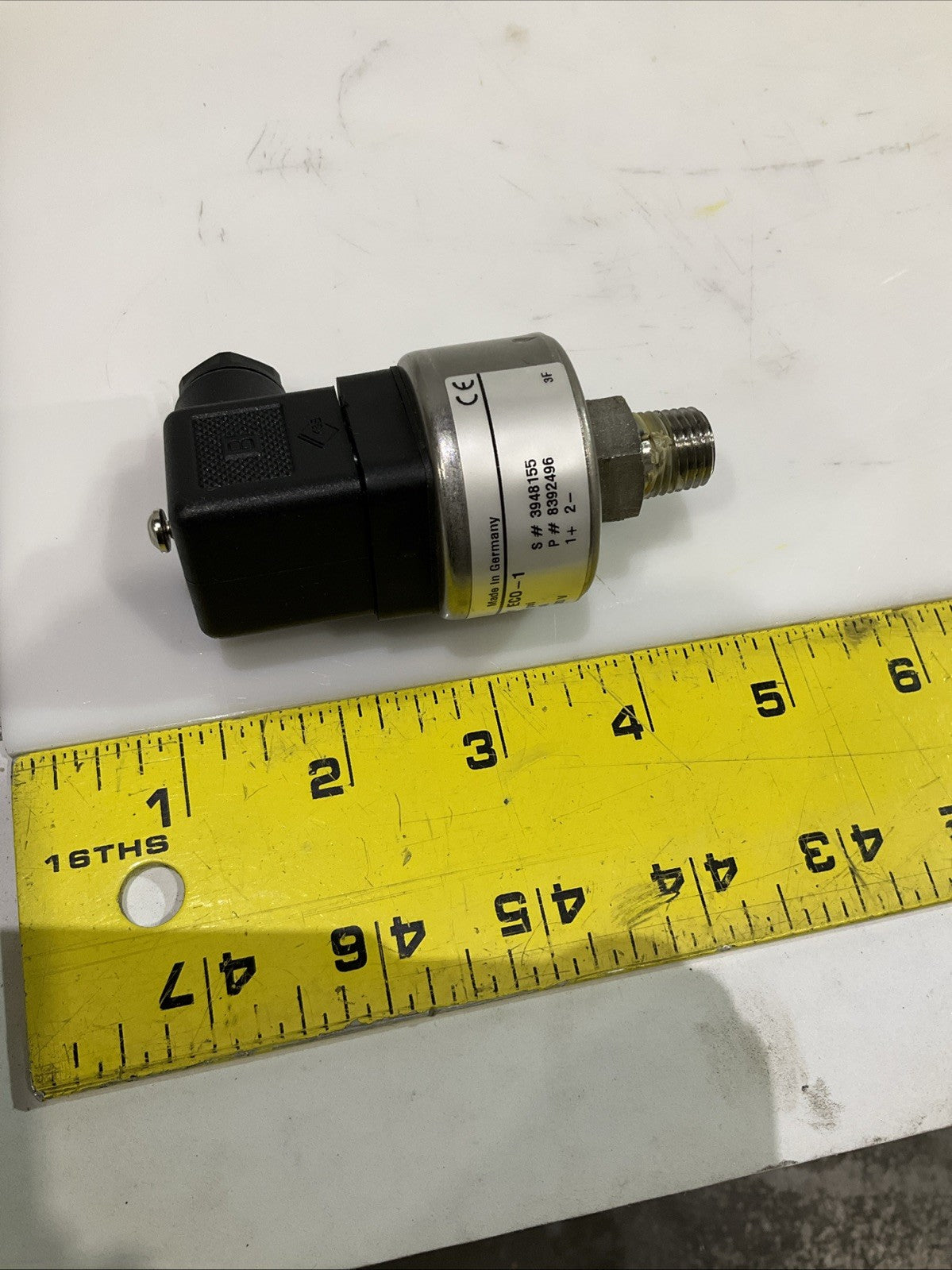 WIKA 8392496  PRESSURE SENSOR / TRANSDUCER Z2M