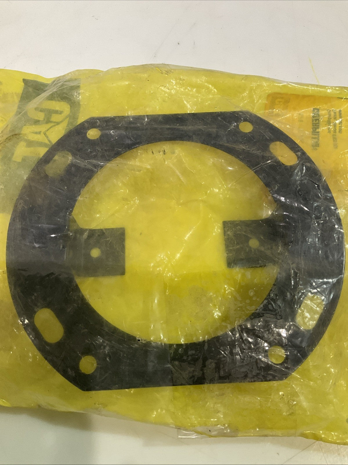CAT- CATERPILLAR 8P-1291 AIR CONDITIONER MOUNTING PLATE  Y2M