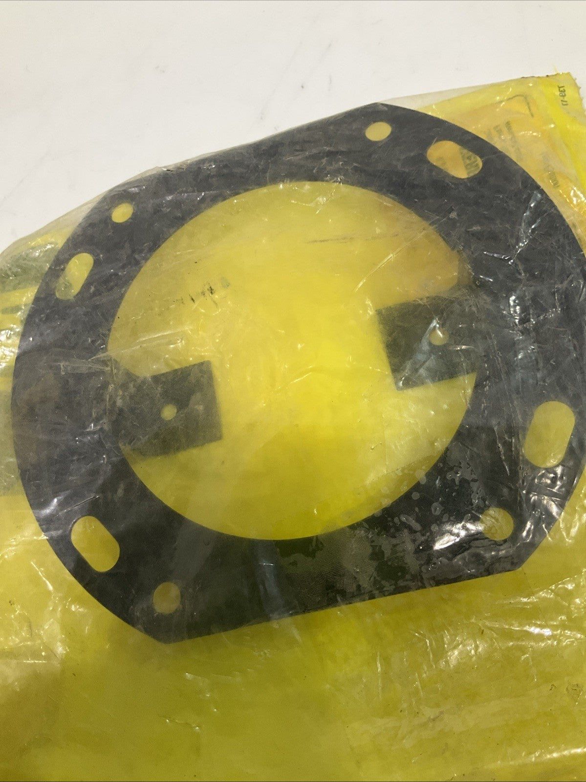 CAT- CATERPILLAR 8P-1291 AIR CONDITIONER MOUNTING PLATE  Y2M