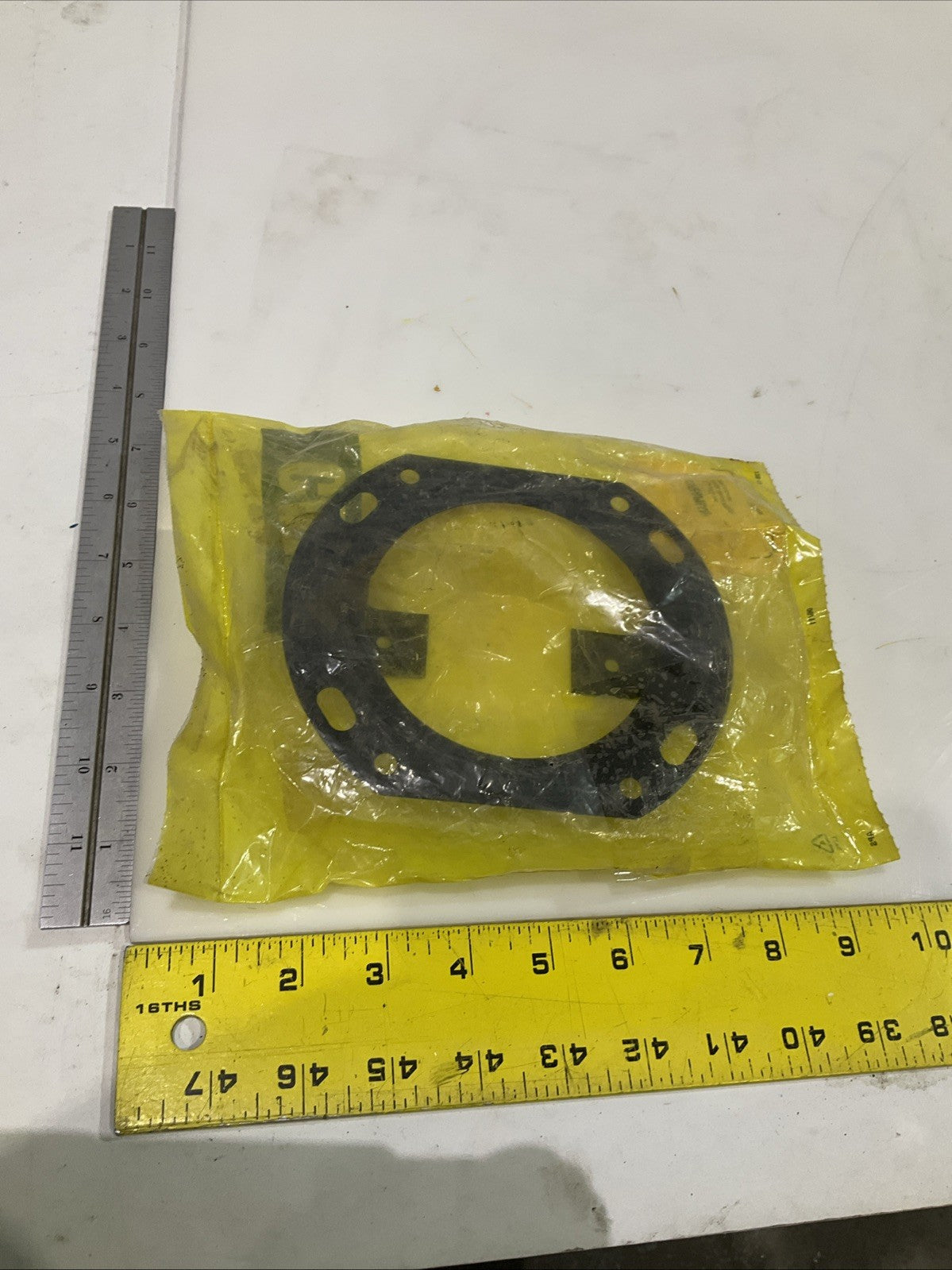 CAT- CATERPILLAR 8P-1291 AIR CONDITIONER MOUNTING PLATE  Y2M