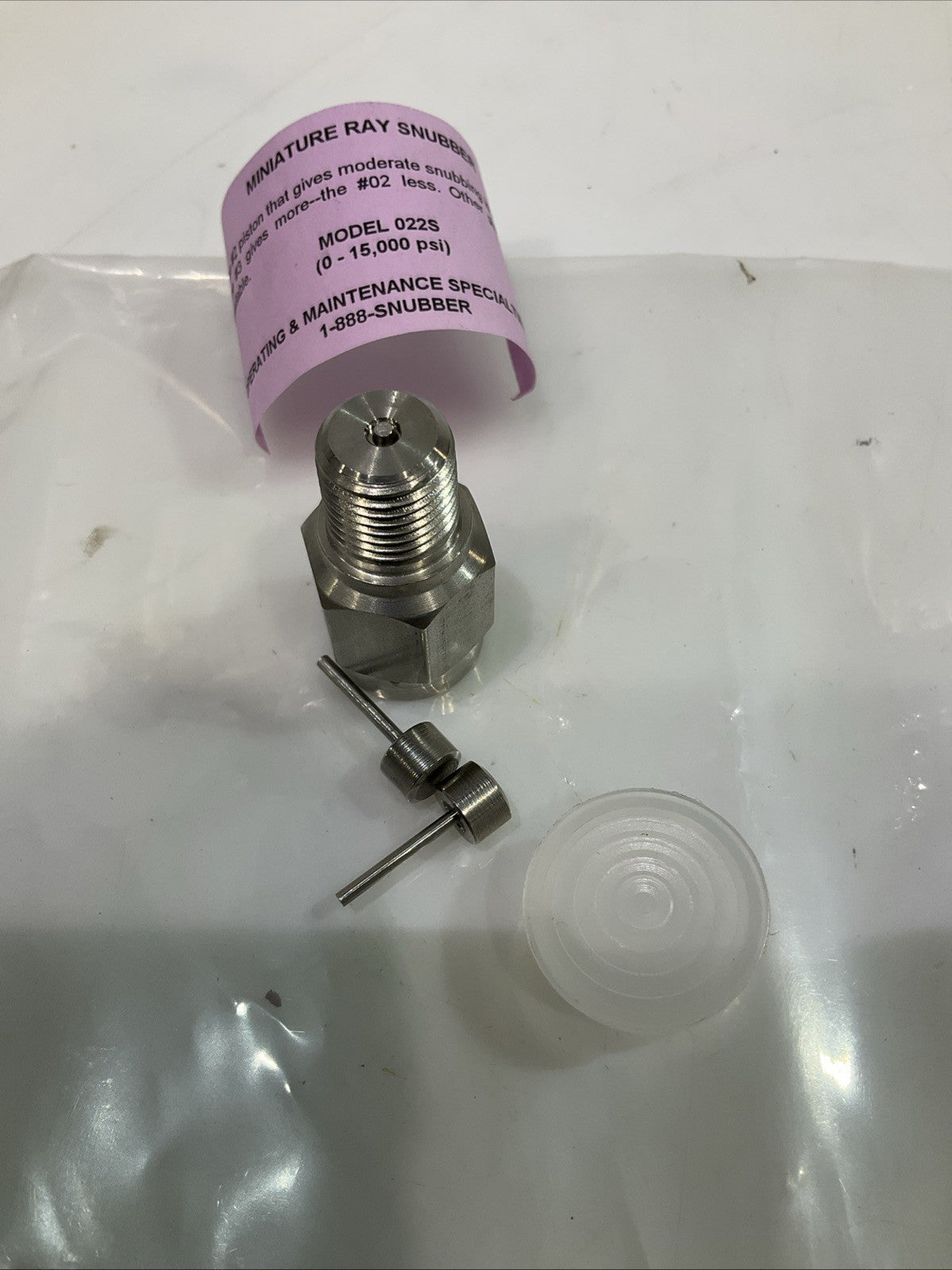 RAY SNUBBER  022S  RAY PISTON MINIATURE SNUBBER 1/4 NPT  STAINLESS LOT OF 2 Z2M