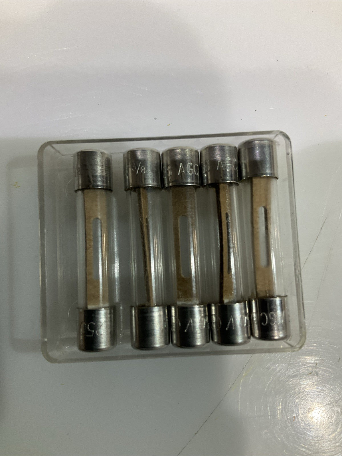 BUSSMANN  AGC 3/8  SMALL  DIMENSION  FAST ACTING FUCE  LOT OF 20 Z2M