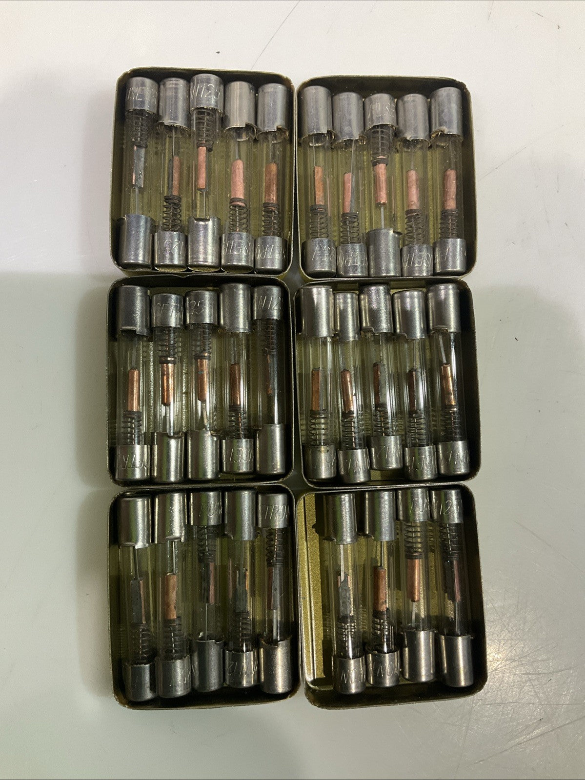 FIVE  FUSETRON  N 32/10  SLOW-BLOW FUSE LOT OF 29 Z2M