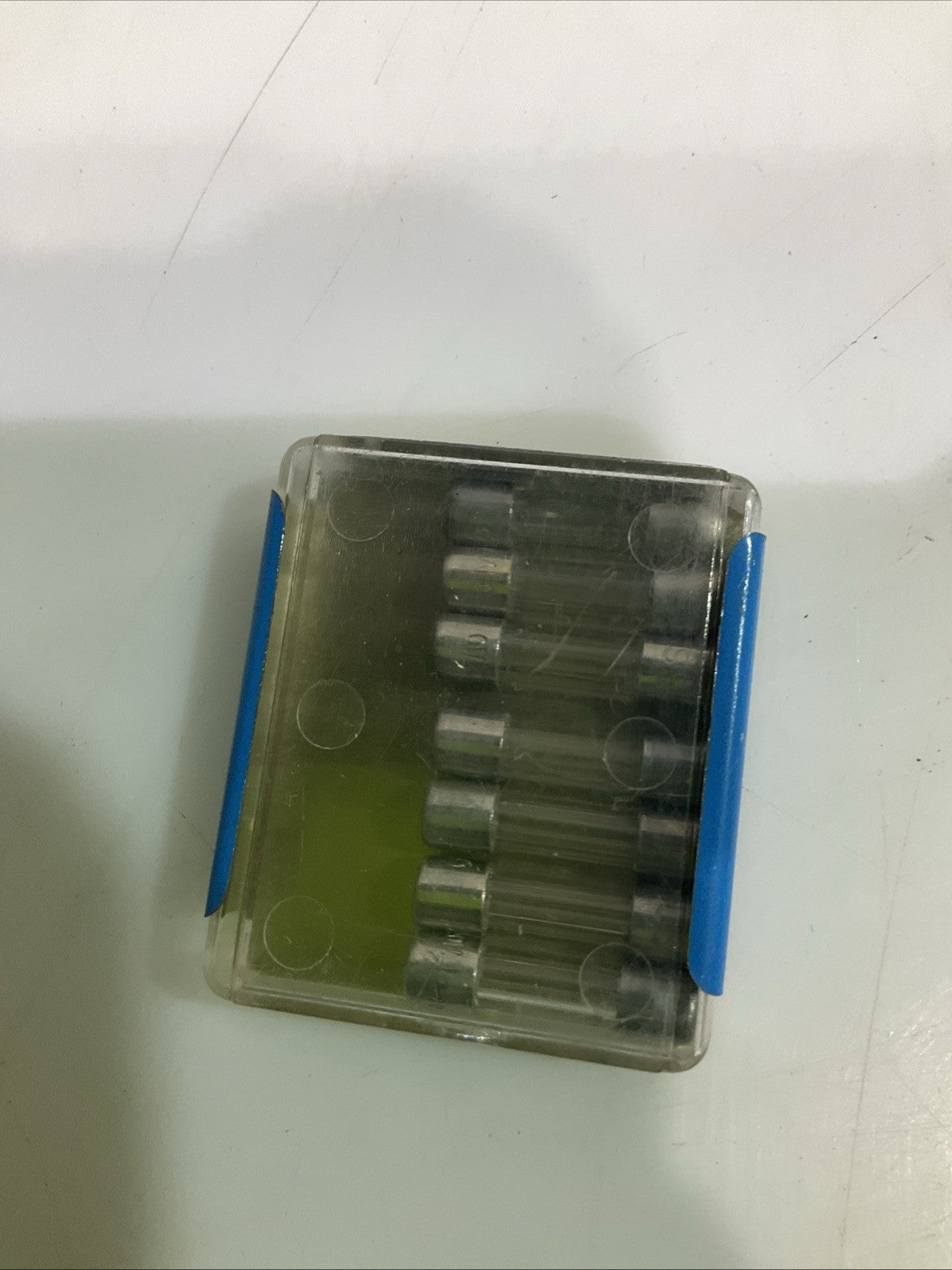 BUSSMANN  GMA 1-2/10  10AMP GLASS FAST ACTING FUSE LOT OF 14 Z2M