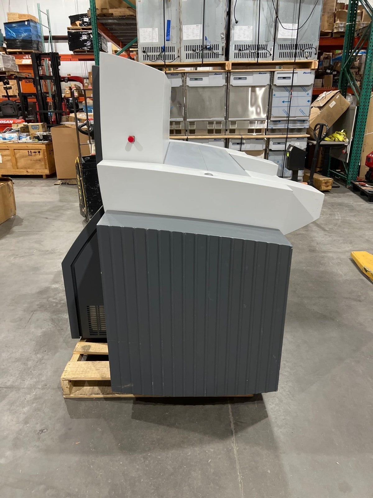 2004 HEIDELBERG PROSETTER MODEL D-69115 TYPE 2165; APPROXIMATELY 200-240V; 50/60