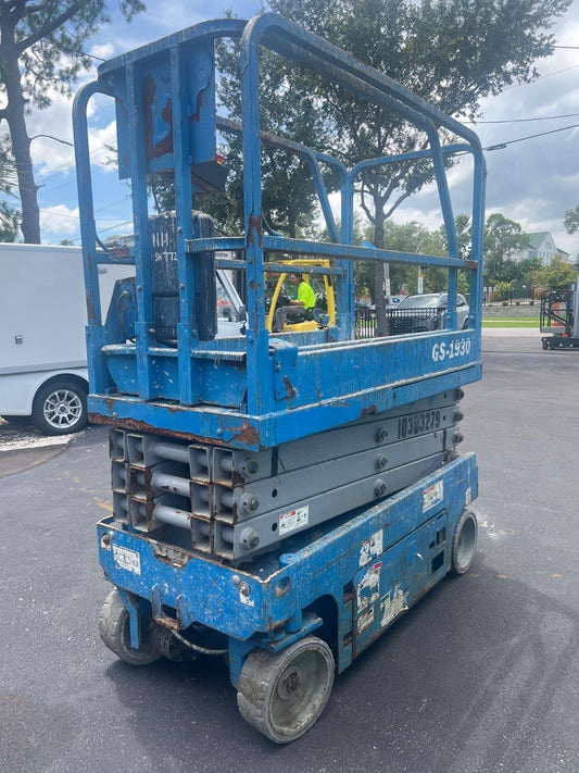 GENIE SCISSOR LIFT MODEL GS1930, ELECTRIC, APPROX MAX PLATFORM HEIGHT 19FT