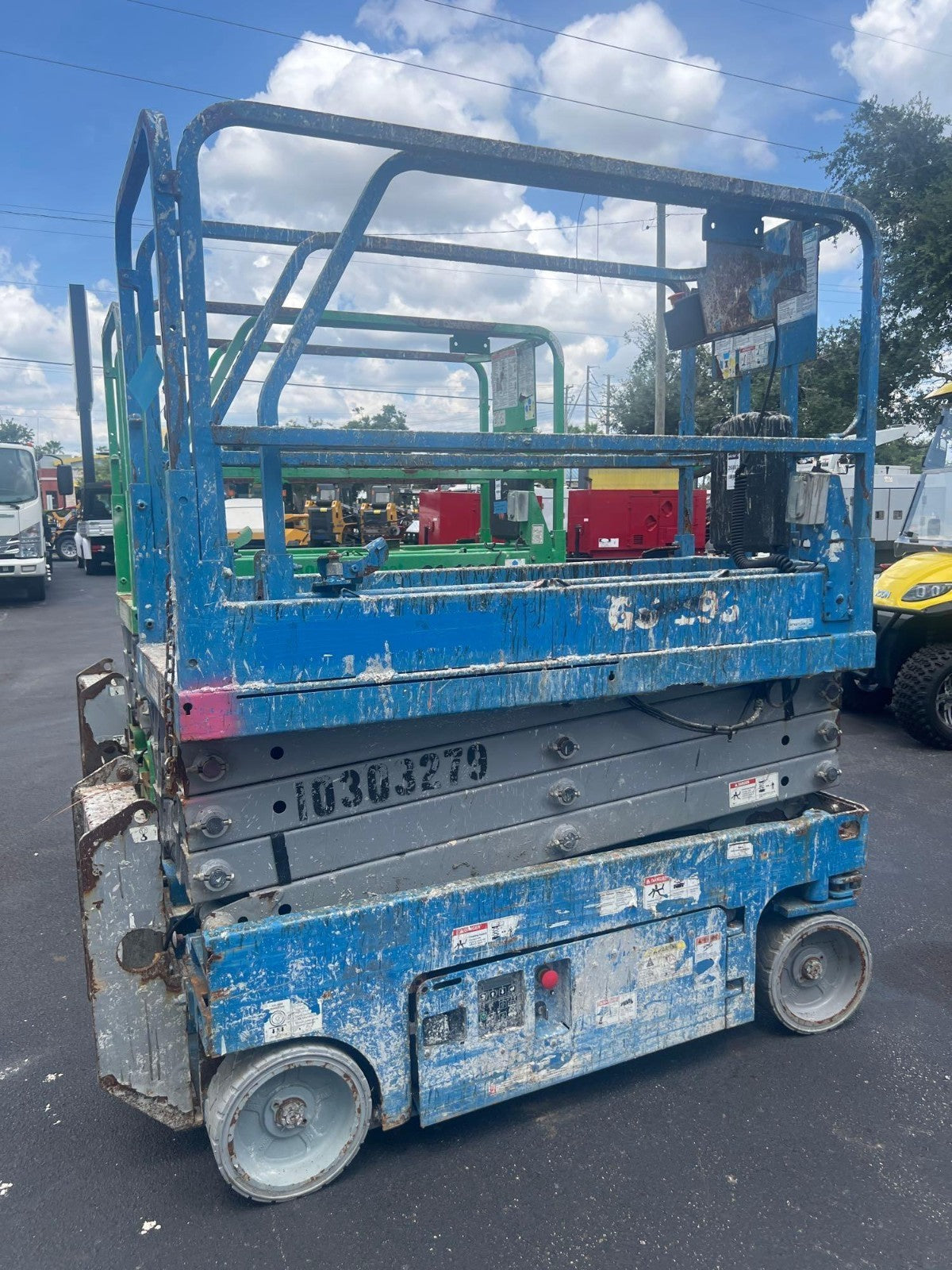 GENIE SCISSOR LIFT MODEL GS1930, ELECTRIC, APPROX MAX PLATFORM HEIGHT 19FT
