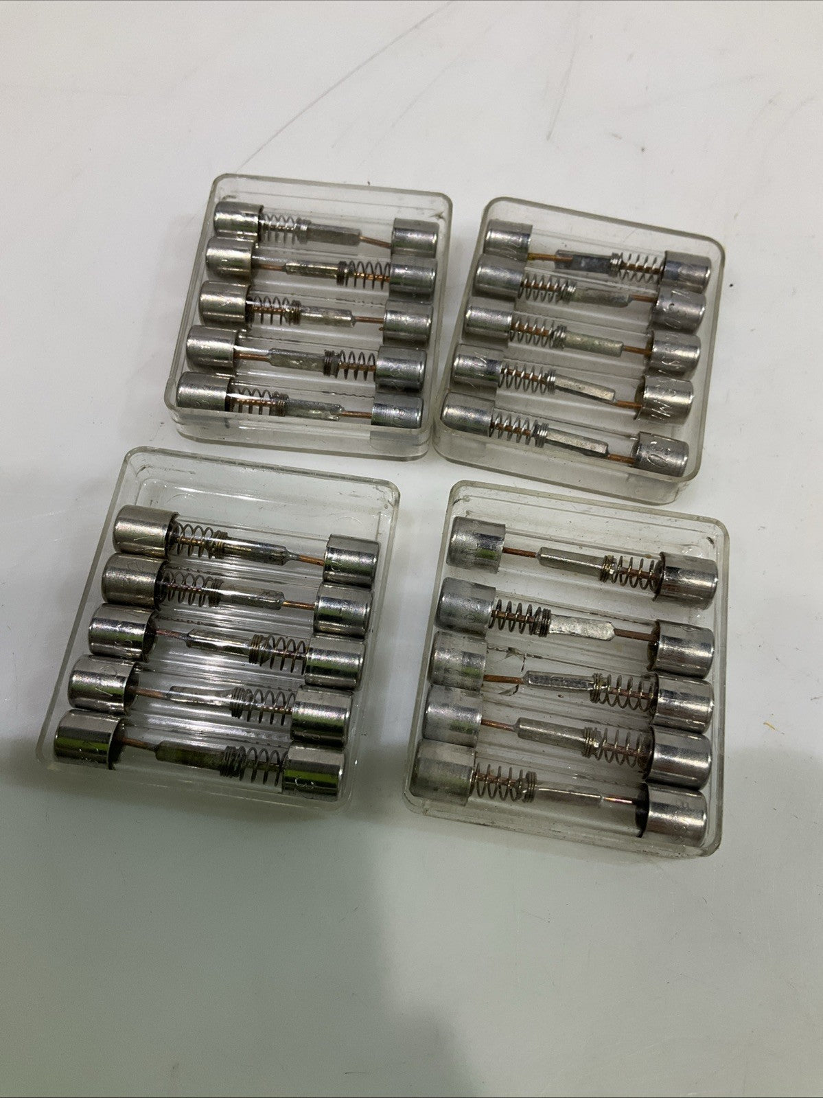 BUSSMANN MDL30  30AMP  TIME DELAY GLASS TUBE FUSE LOT OF 20 Z2M