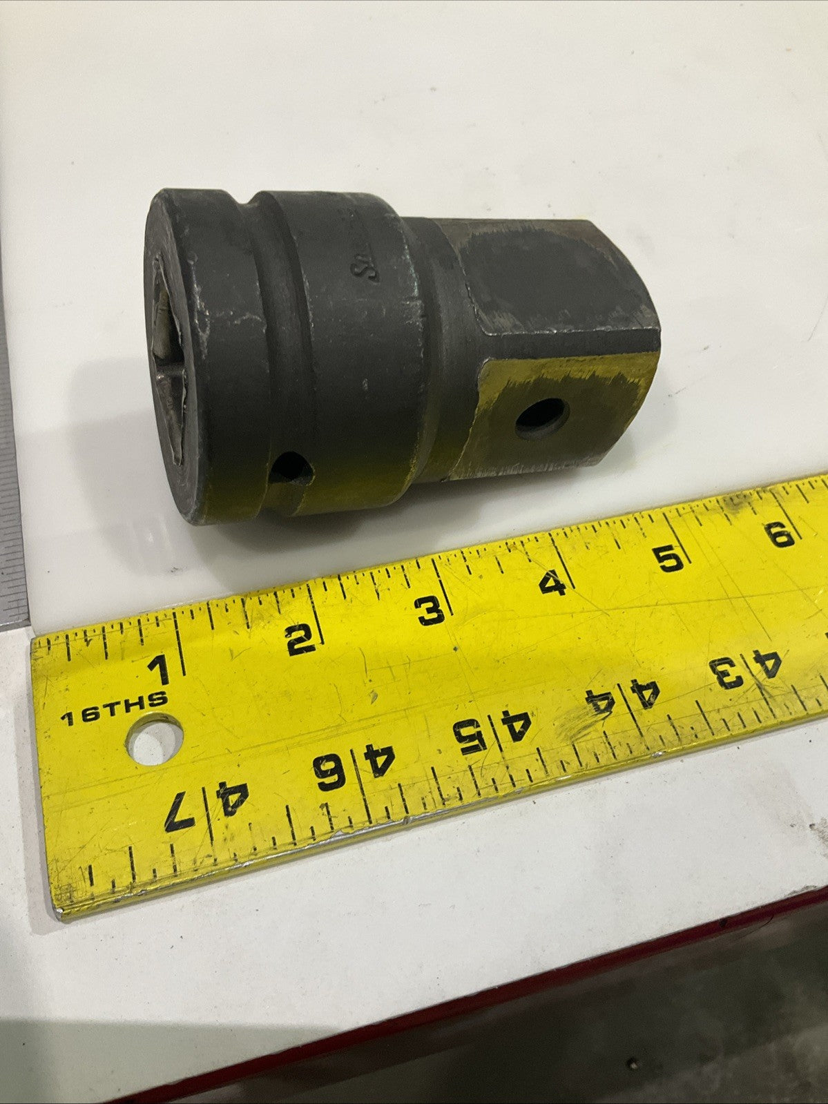 SNAP-ON   1/1 -1/2 IN  IM-35 SQUARE DRIVE  PIN HOLE  IMPACT  ADAPTER SOCKET NY2M