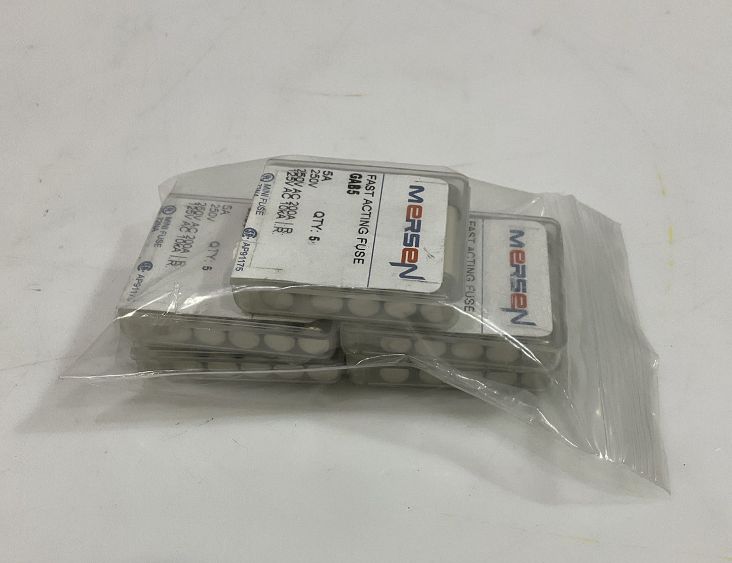 MERSEN  GAB5 FAST  ACTING  FUSE  250V 5AMP LOT OF 25 Z2M