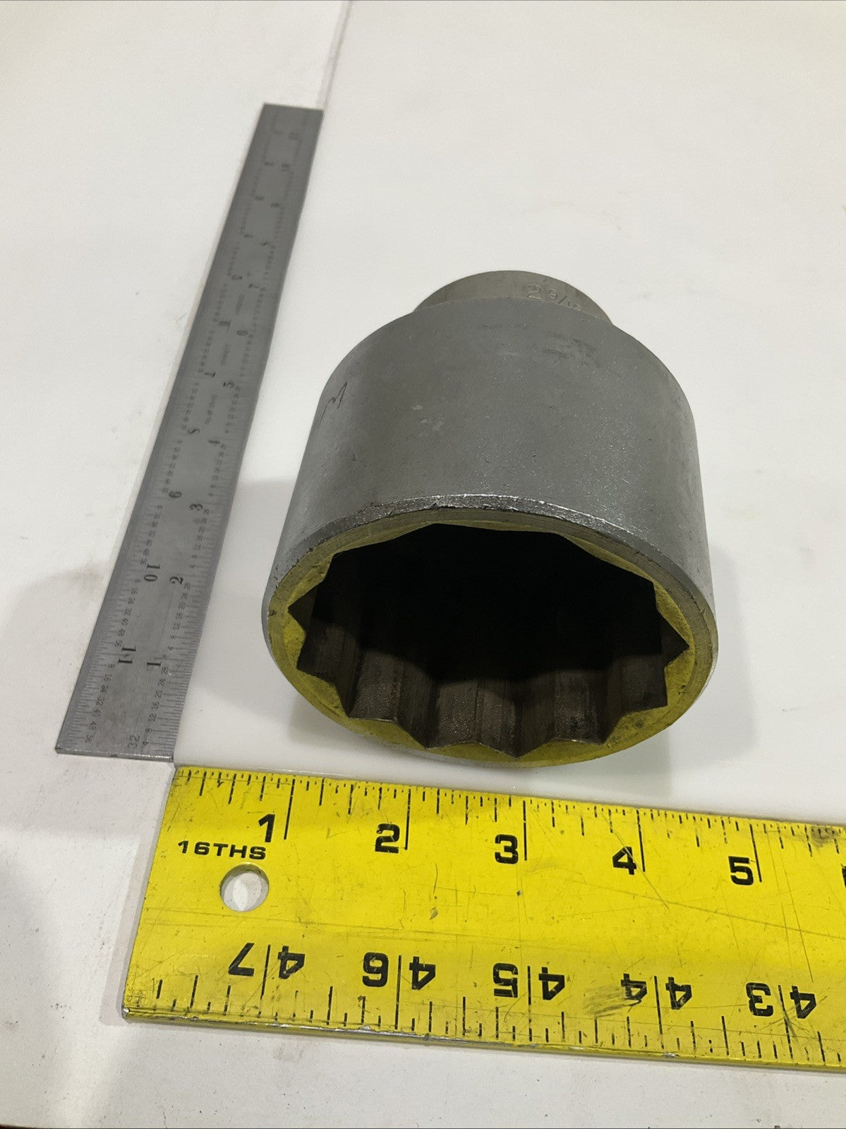 NBM CO  2-9/16  12POINT SOCKET  Y2M