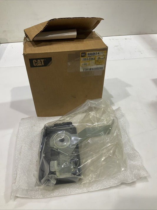 CAT-CATERPILLAR  111-1353  OEM  STEEL  LATCH DOOR  HANDLE Y2M