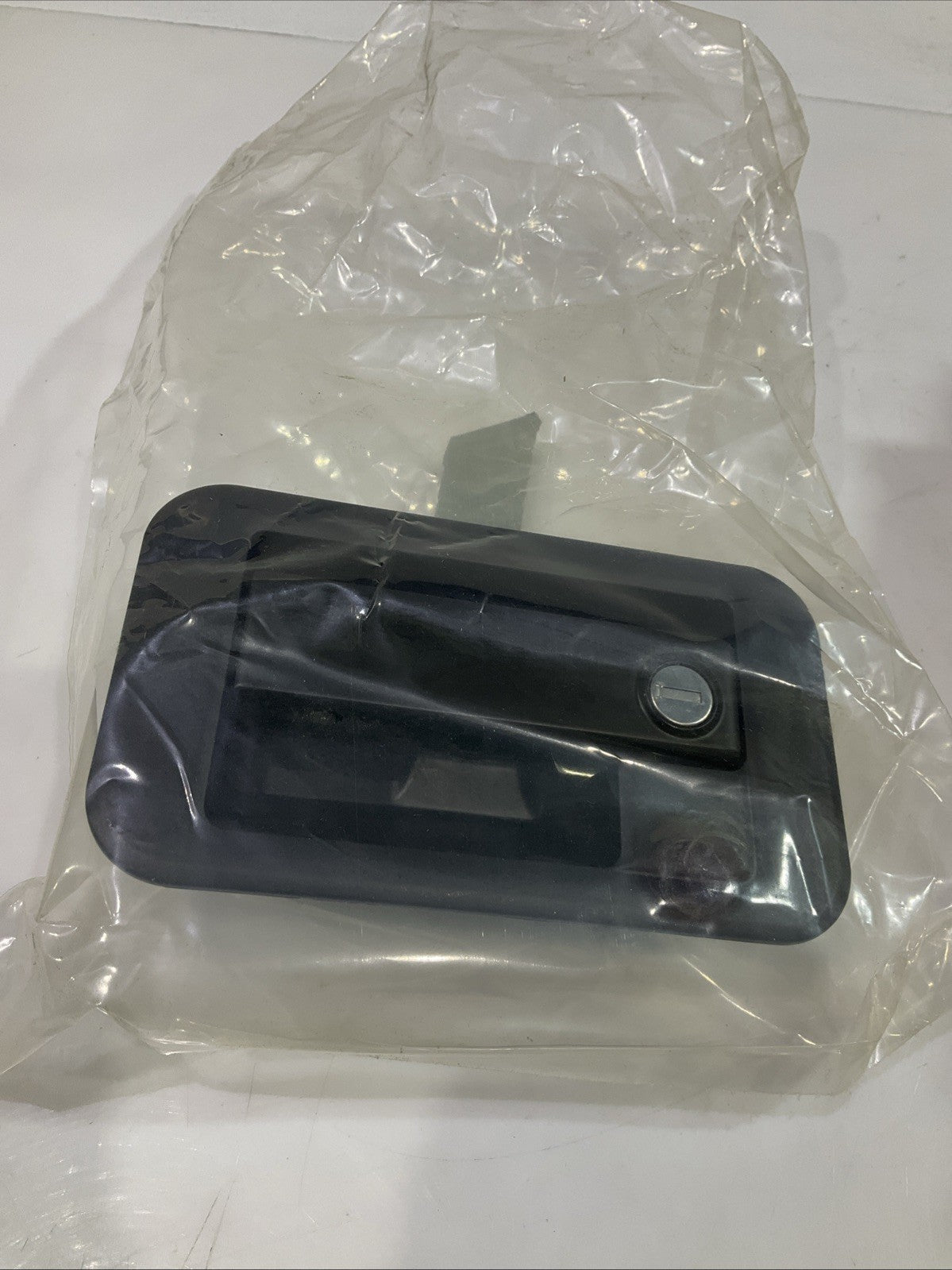 CAT-CATERPILLAR  111-1353  OEM  STEEL  LATCH DOOR  HANDLE Y2M