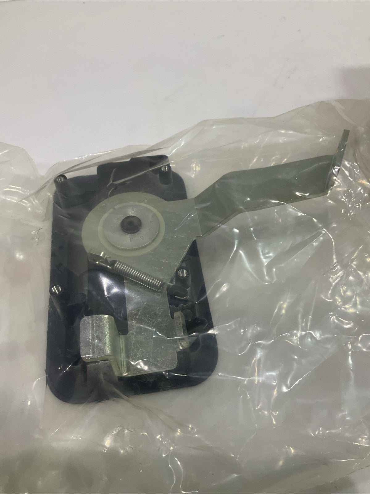 CAT-CATERPILLAR  111-1353  OEM  STEEL  LATCH DOOR  HANDLE Y2M