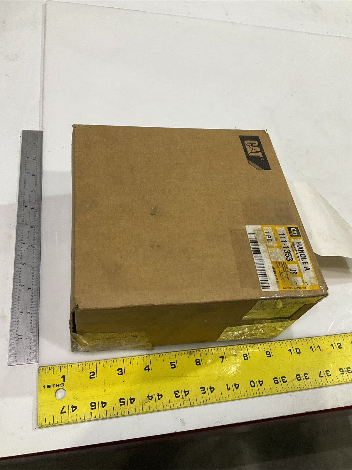 CAT-CATERPILLAR  111-1353  OEM  STEEL  LATCH DOOR  HANDLE Y2M