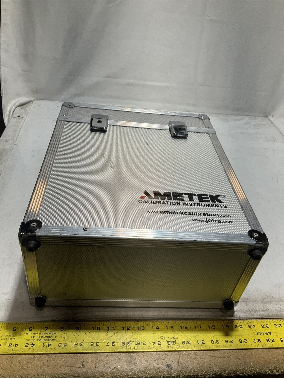 AMETEK  JOFRA  ITC-320 A  DRY BLOCK TEMPERATURE CALIBRATOR 1150VA  Y2M