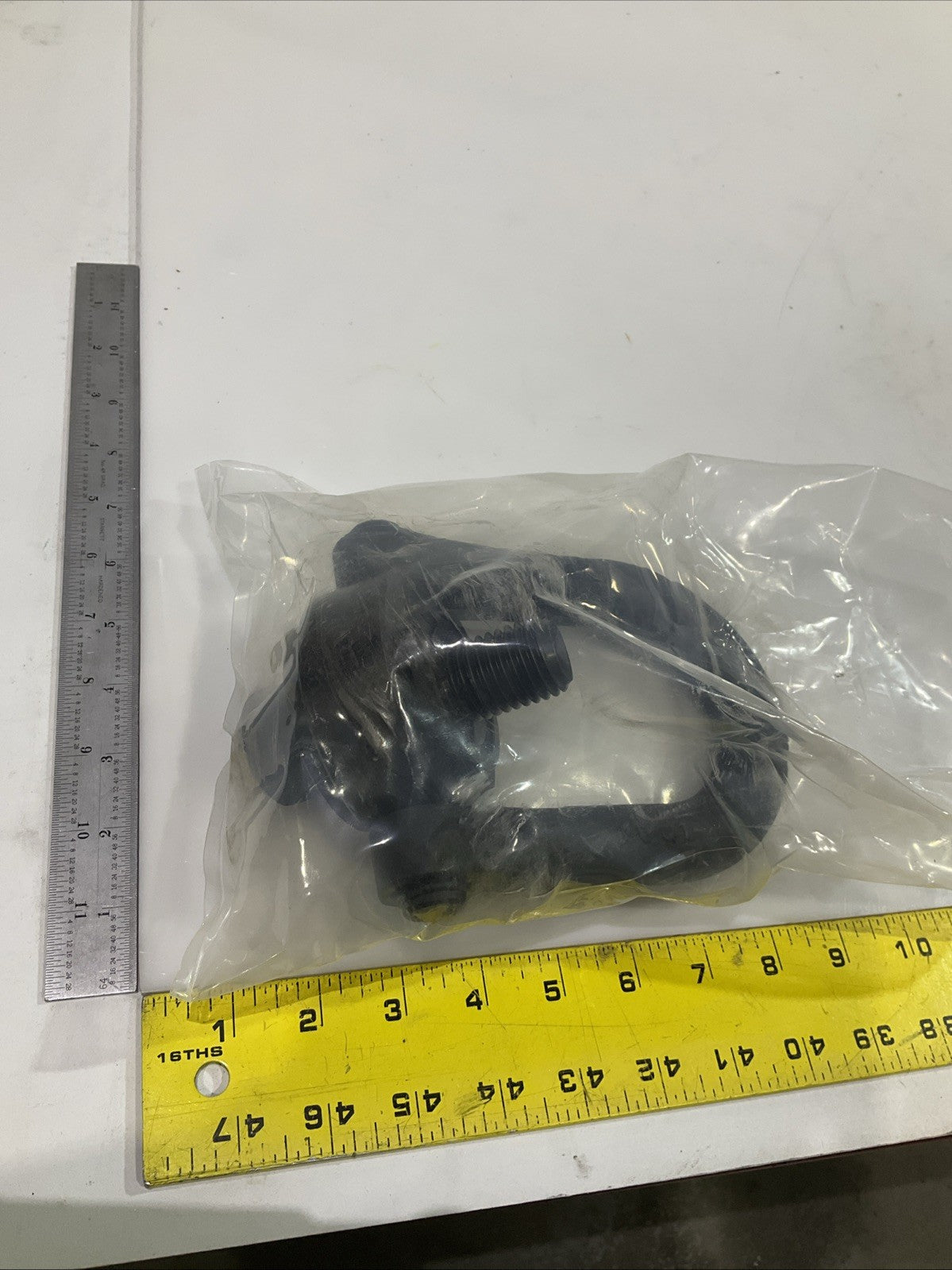 ACTEK   AK46210  1-8 SAFETY LIFTING  ENGINEERED SWIVEL HOIST RING  10000LBS  Y2M
