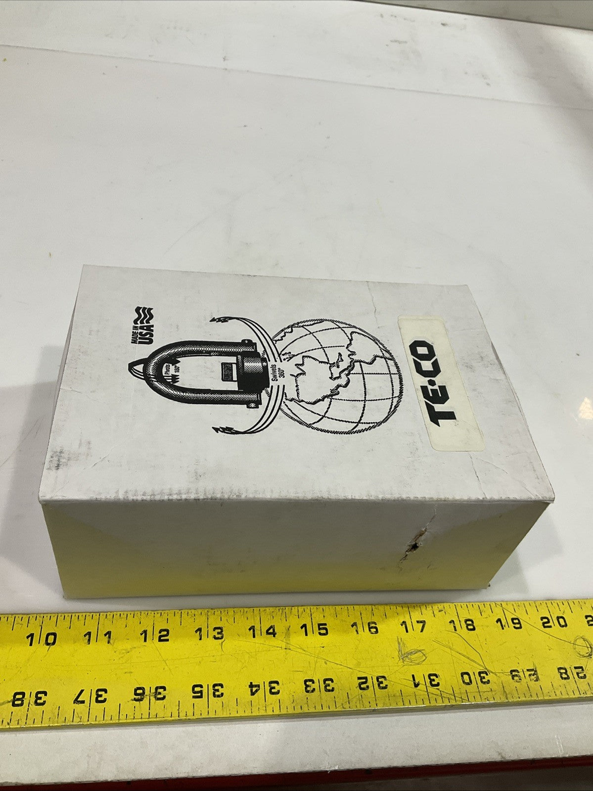 ACTEK   AK46210  1-8 SAFETY LIFTING  ENGINEERED SWIVEL HOIST RING  10000LBS  Y2M