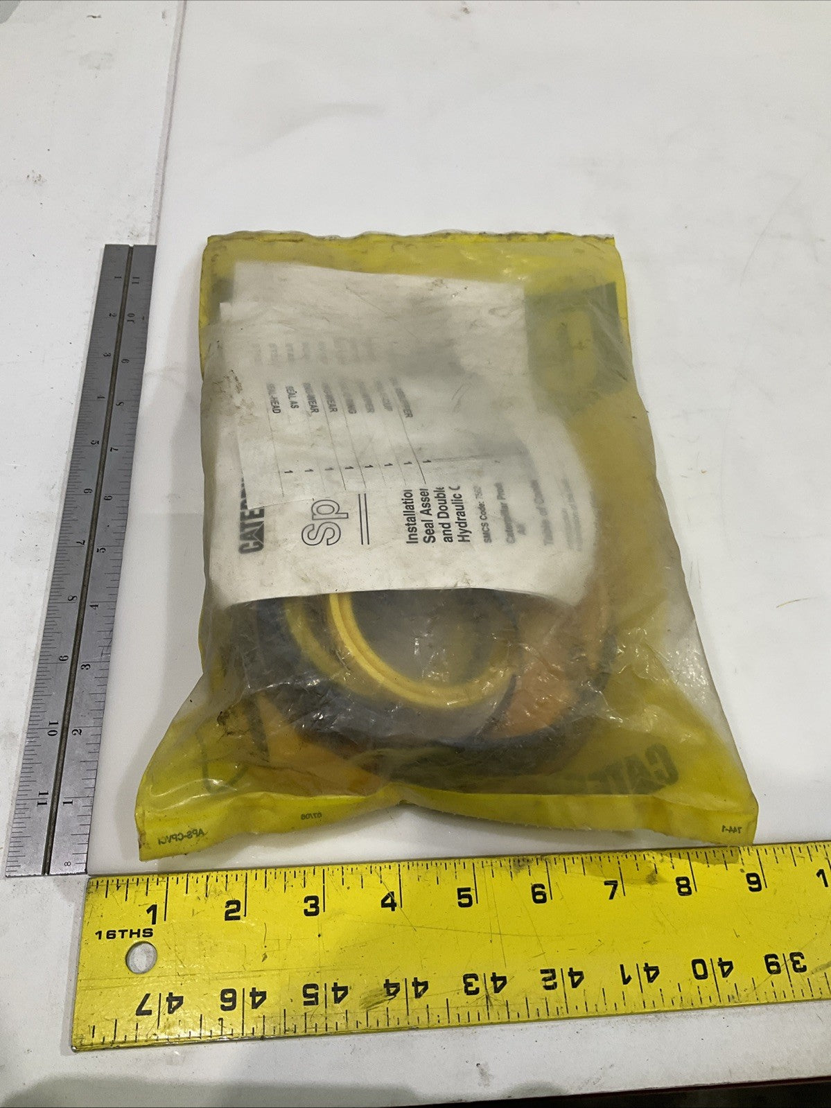 CAT-CATERPILLAR  241-7577  HYDRAULIC CYLINDER SEAL  KIT Y2M