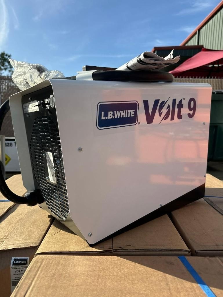L.B. WHITE VOLT 9 ELECTRIC CONSTRUCTION MOVABLE AIR HEATER 9000W 240V 60 HZ 40A
