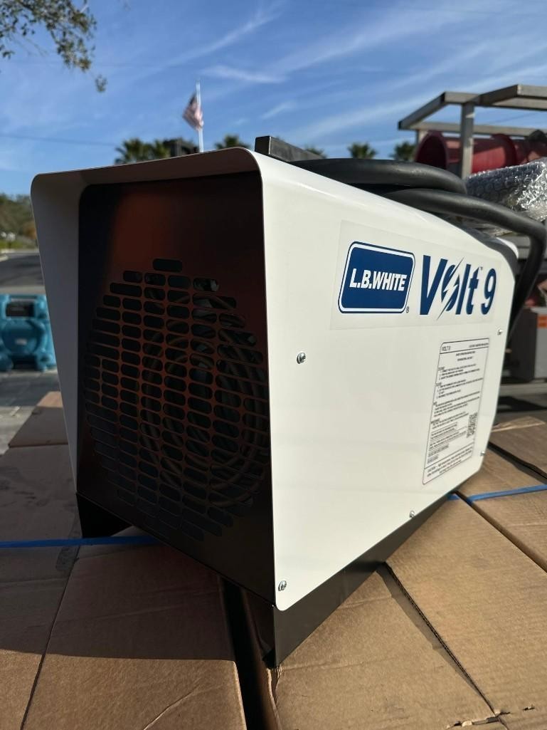 L.B. WHITE VOLT 9 ELECTRIC CONSTRUCTION MOVABLE AIR HEATER 9000W 240V 60 HZ 40A