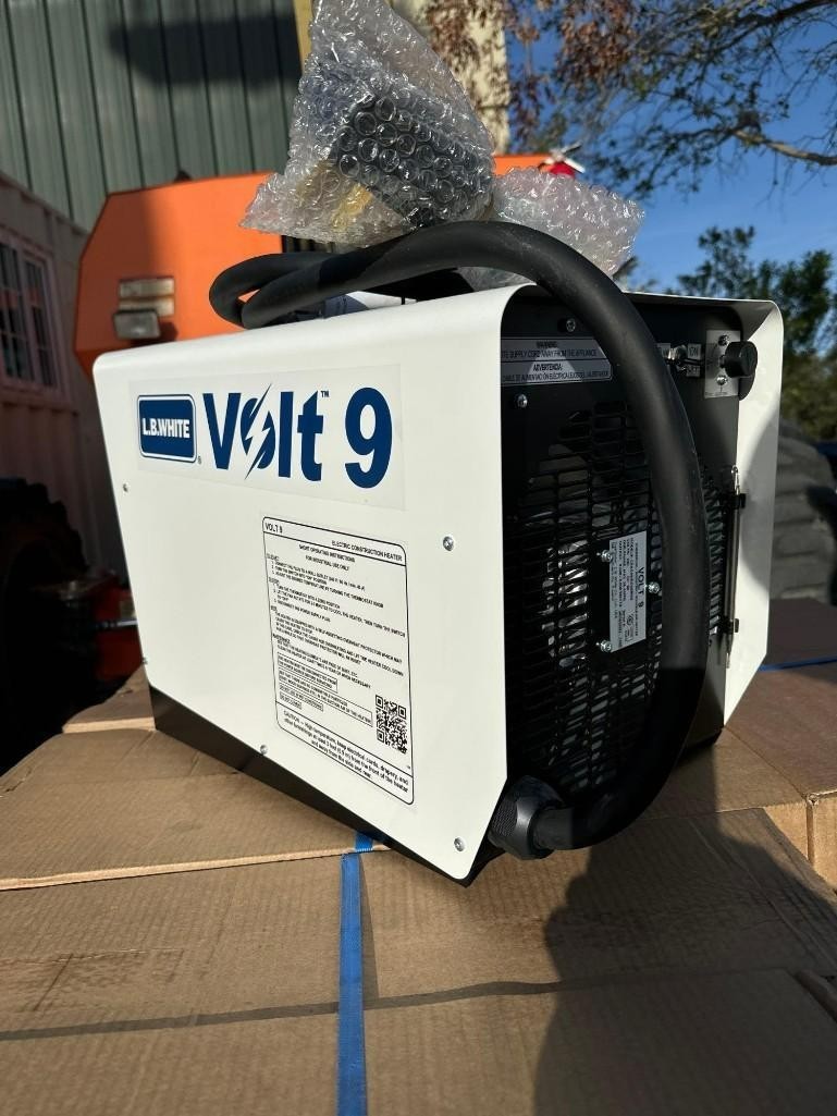 L.B. WHITE VOLT 9 ELECTRIC CONSTRUCTION MOVABLE AIR HEATER 9000W 240V 60 HZ 40A