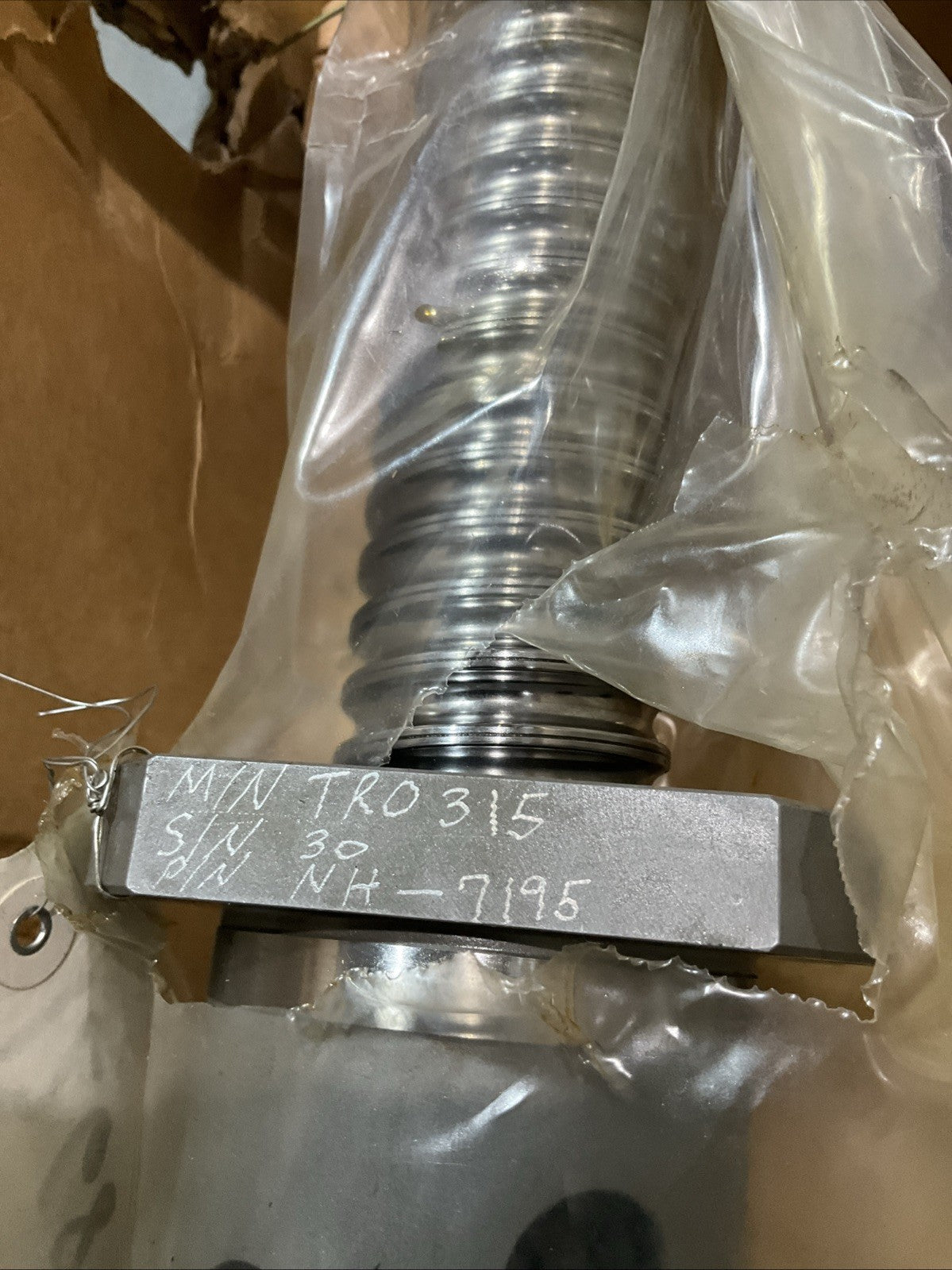 BALL SCREW NH-7195  TR0315 1268-0446