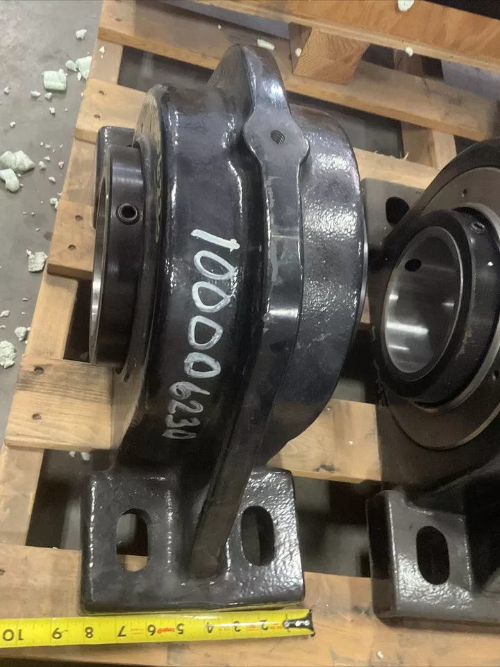 REX REXNORD ZP5500F0540 5050780011 16191038 SELF ALINING BLOCK ROLLER BEARING