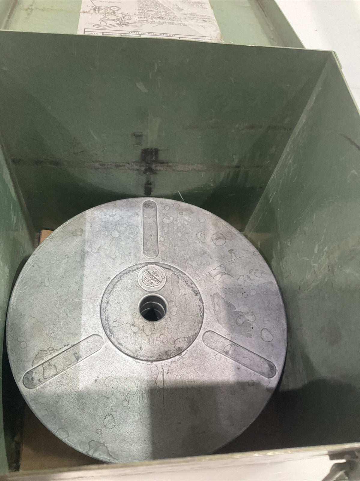 COMCO  1305  L-5P.S.I   ASHCROFT  PORTABLE  DEAD  WEIGHT TESTER Y2M