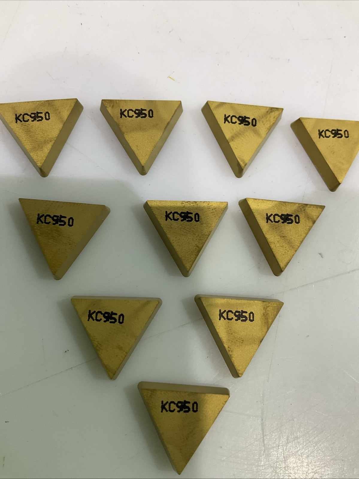 KENNAMETAL  TPG322 KC950  TURNING INSERT  CARBIDE  LOT OF  10  Y2M