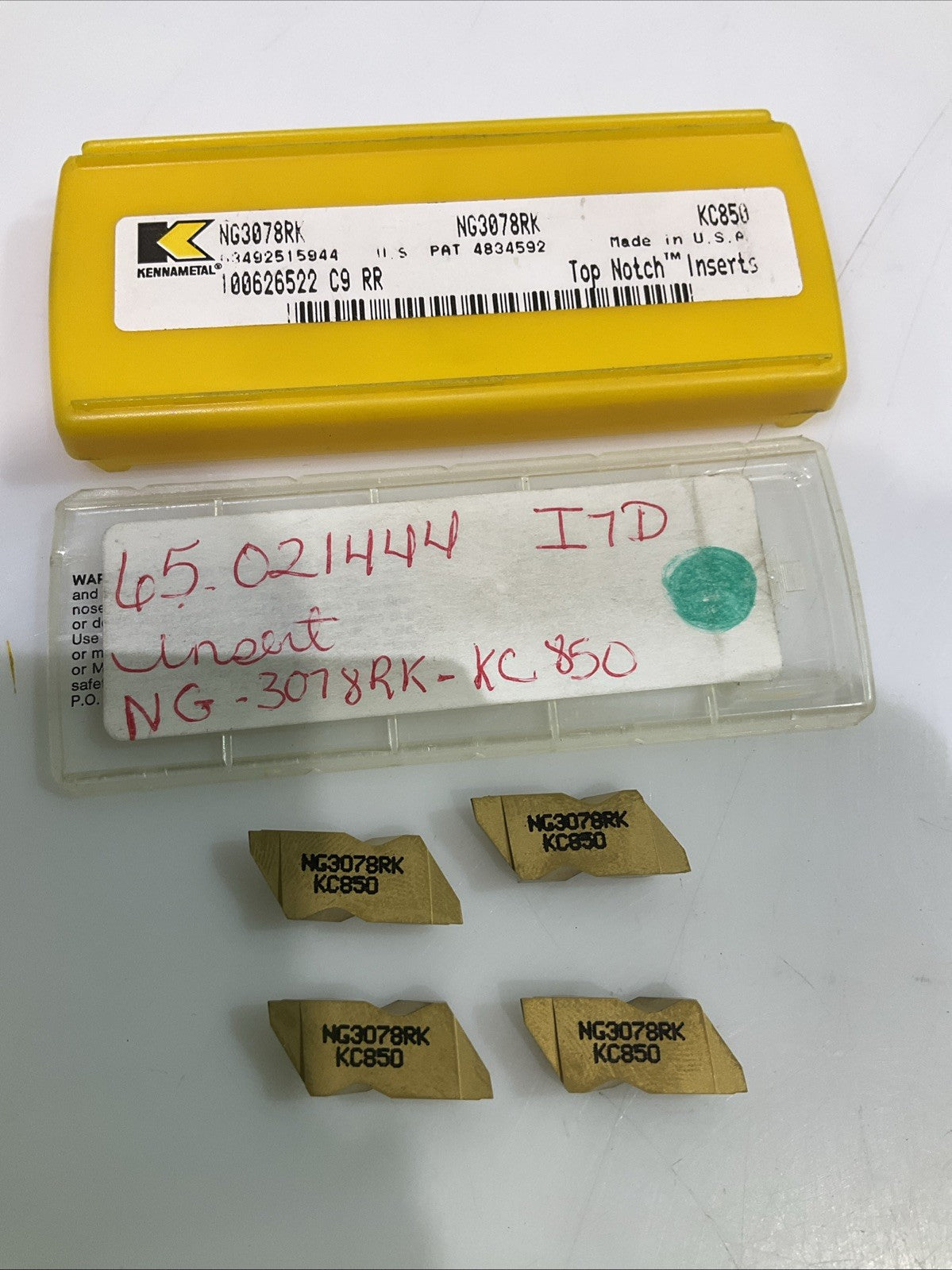 KENNAMETAL  NG3078RK  KC850 GROOVING CARBIDE  INSERT  LOT OF 4 Y2M