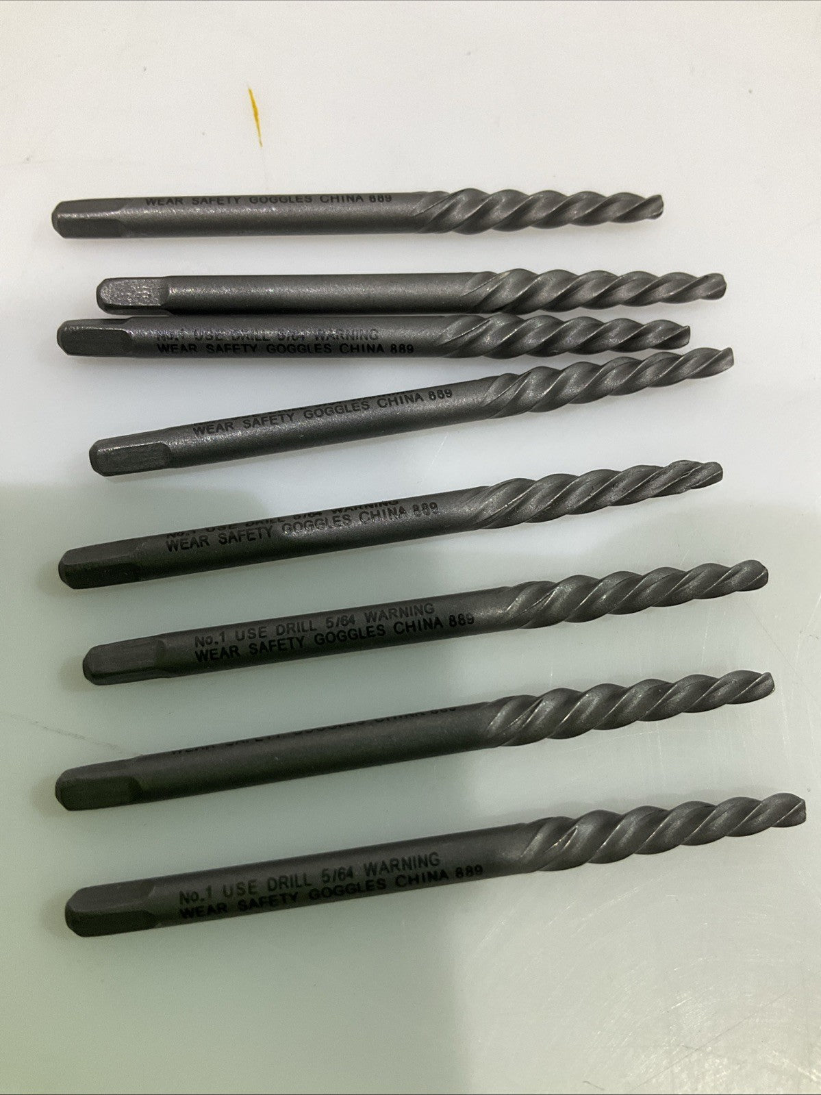 UNIONBUTTERFIEL 3210001 1800N1 SIZE#1 5/64 PRECISION SCREW EXTRACTOR  QTY 8 Y2M