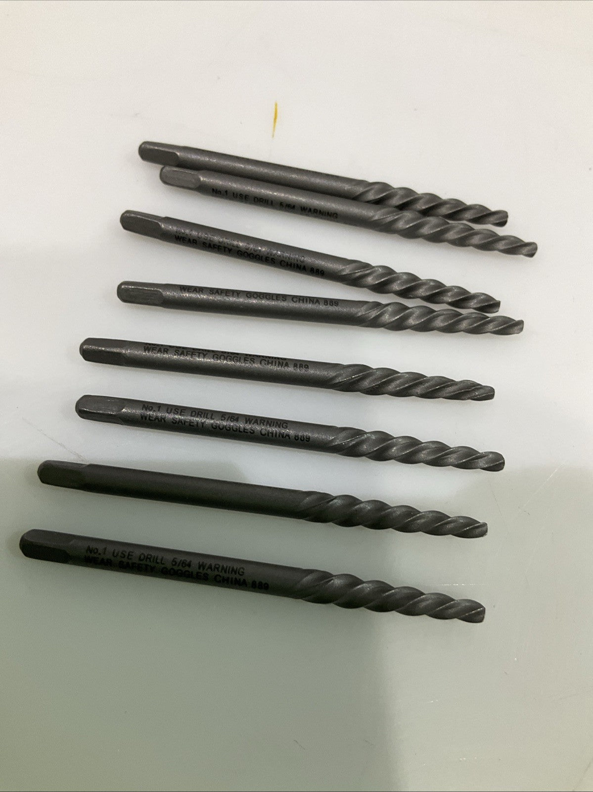 UNIONBUTTERFIEL 3210001 1800N1 SIZE#1 5/64 PRECISION SCREW EXTRACTOR  QTY 8 Y2M