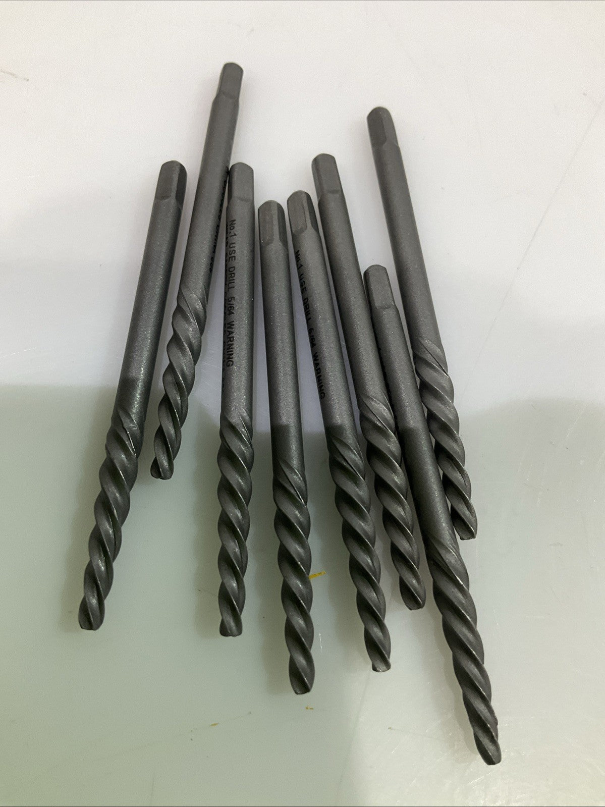 UNIONBUTTERFIEL 3210001 1800N1 SIZE#1 5/64 PRECISION SCREW EXTRACTOR  QTY 8 Y2M