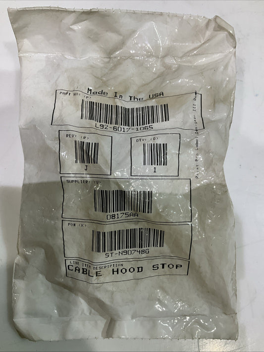 PERTERBILT   L92-6017-1065  HOOD - STOP RESTRAINT CABLE  Y2M