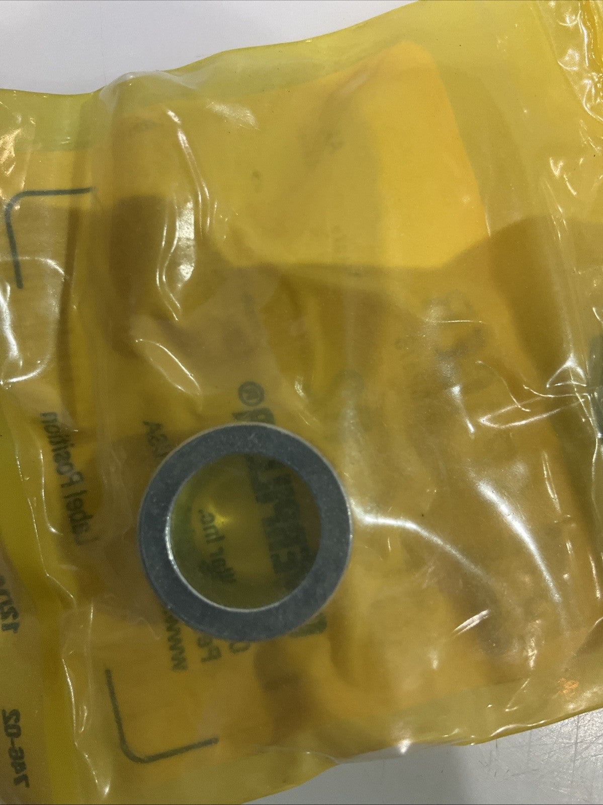 CAT-CATERPILLAR  1B-6182  SPACER  Y2M