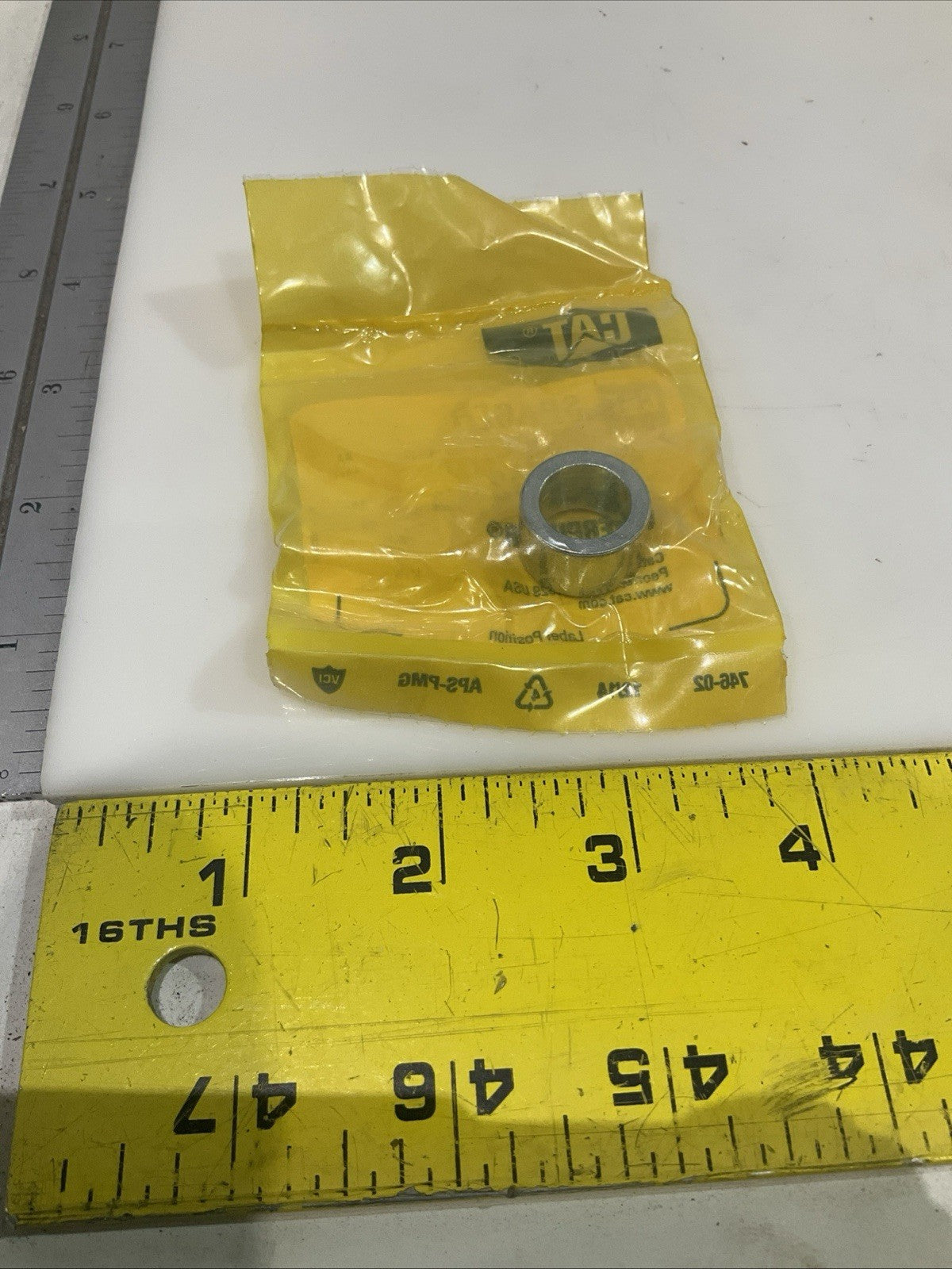 CAT-CATERPILLAR  1B-6182  SPACER  Y2M