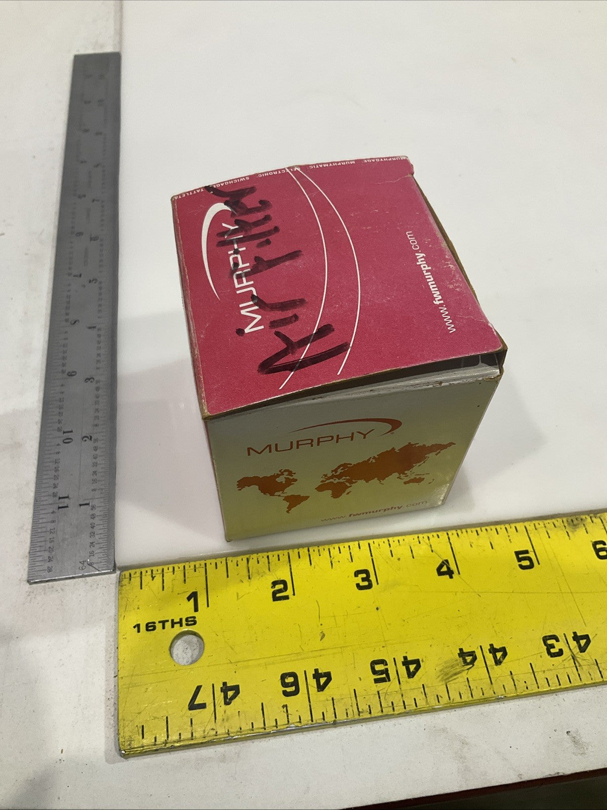 MURPHY   20VWC-F-30   VACUUM  SWICHGAGE GAUGE 20V  Y2M