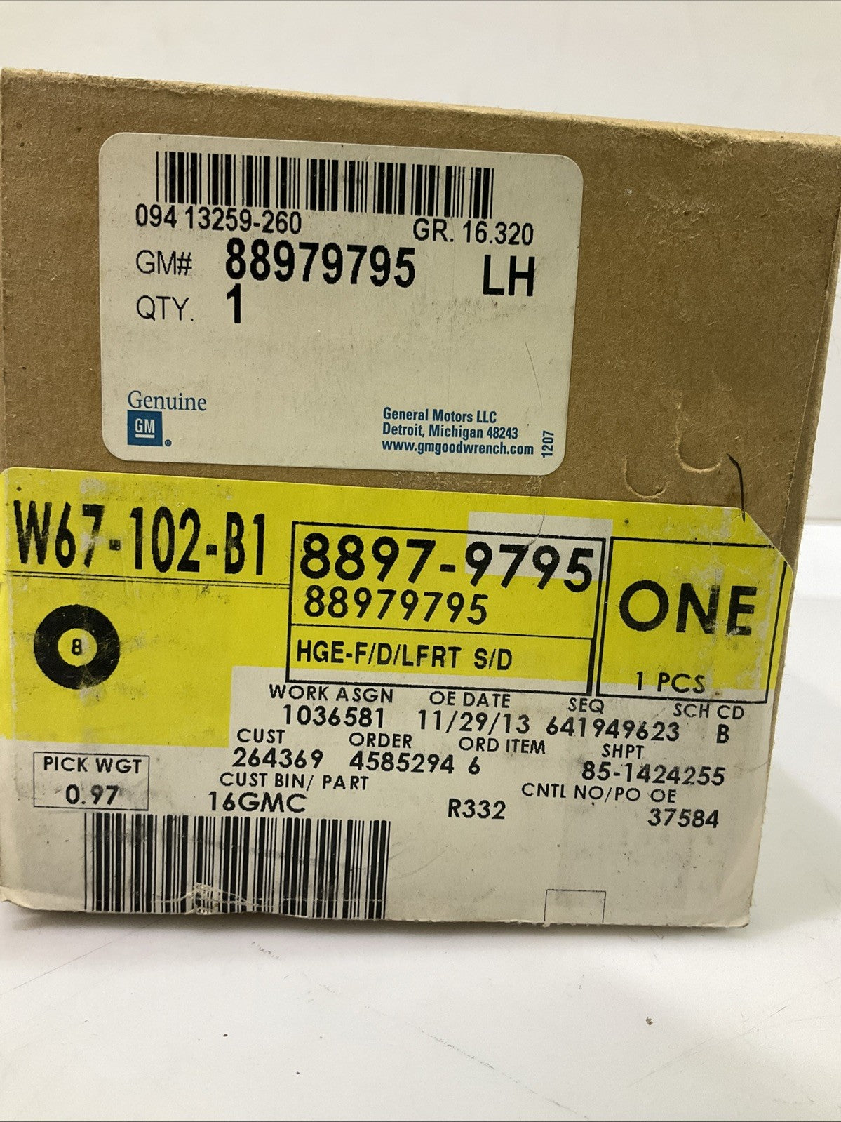 GM GENERAL  MOTOR 88979795  DOOR HINGES  REPLACEMENT FRONT DRIVER  LEFT SIDE Y2M