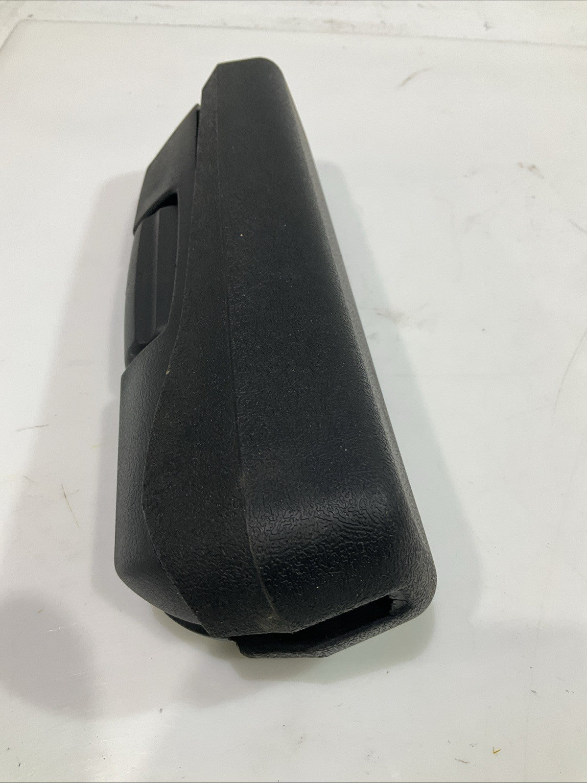 CAT- CATERPILLAR  292-1302  ARMRESTS ASSEMBLY RH  Y2M