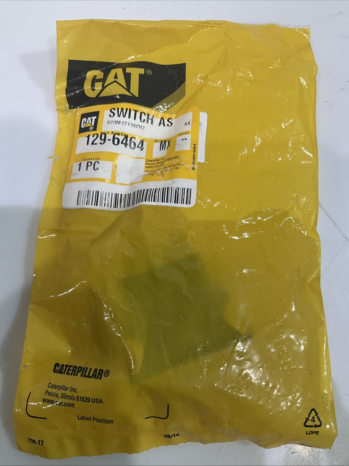 CAT-CATERPILLAR  129-6464 24 VOLTS ILLUMINATED SWITCH  LOT OF  3  Y2M