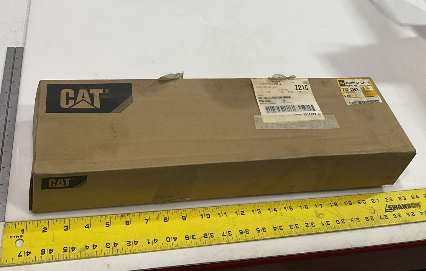 CAT-CATERPILLAR  292-1301  ARMREST  ASSEMBLY LH  Y2M