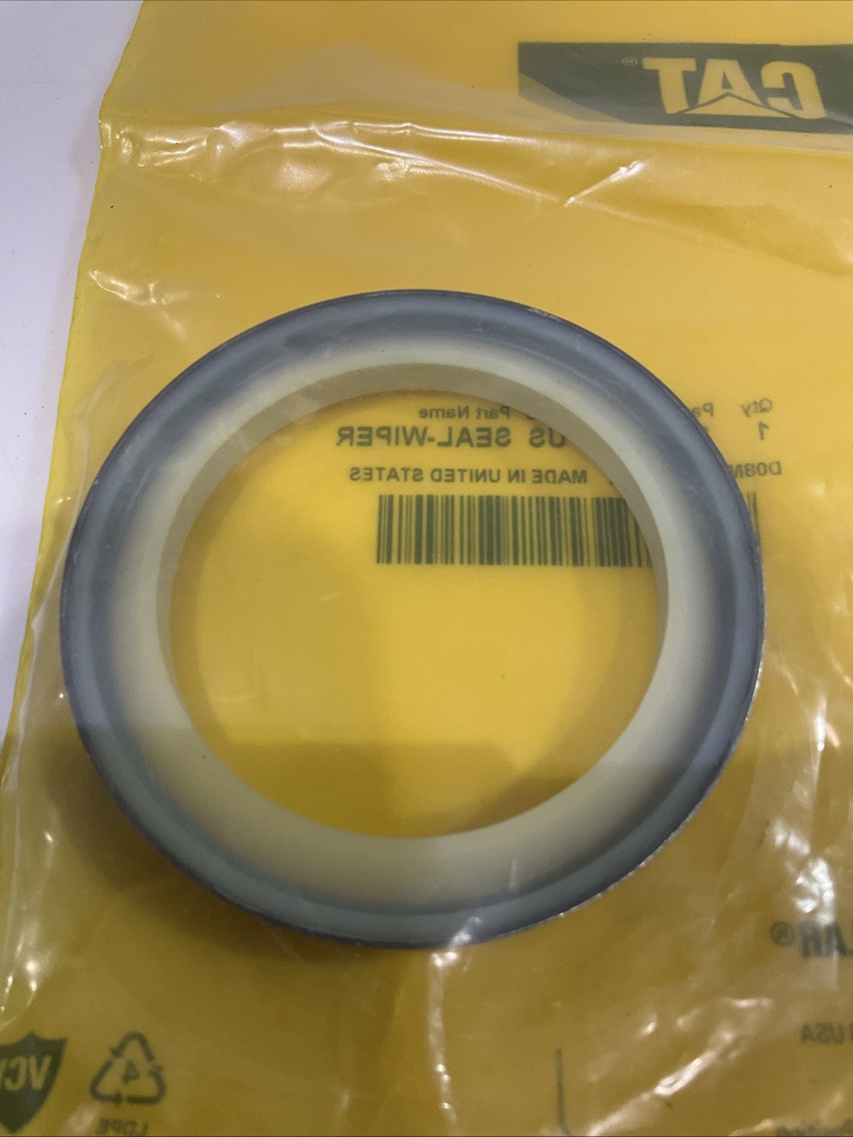 CAT-CATERPILLAR  225-3281 INNER DIAMETER DOUBLE  LIP  WIPER  SEAL  LOT OF  2 Y2M