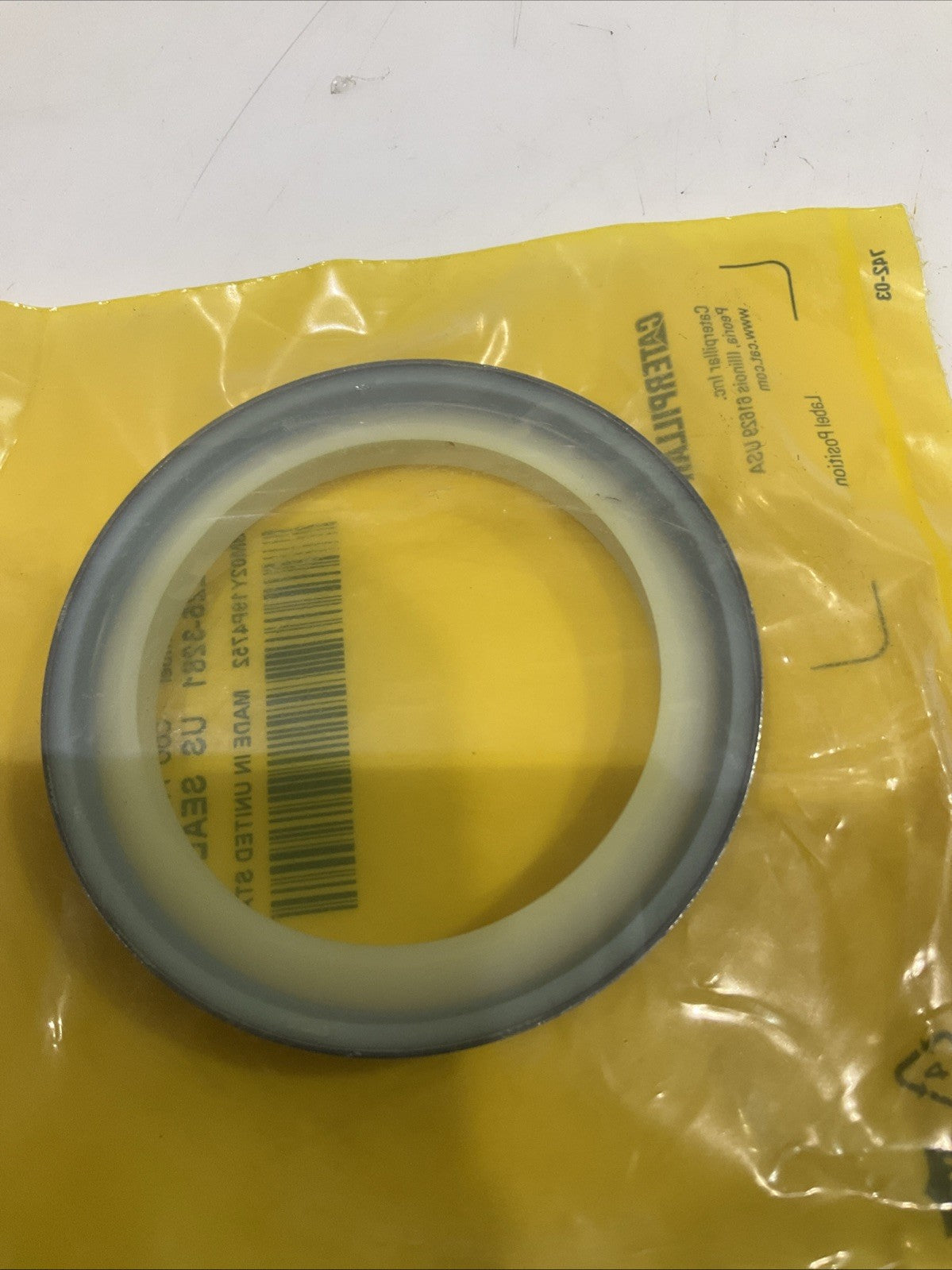 CAT-CATERPILLAR  225-3281 INNER DIAMETER DOUBLE  LIP  WIPER  SEAL  LOT OF  2 Y2M