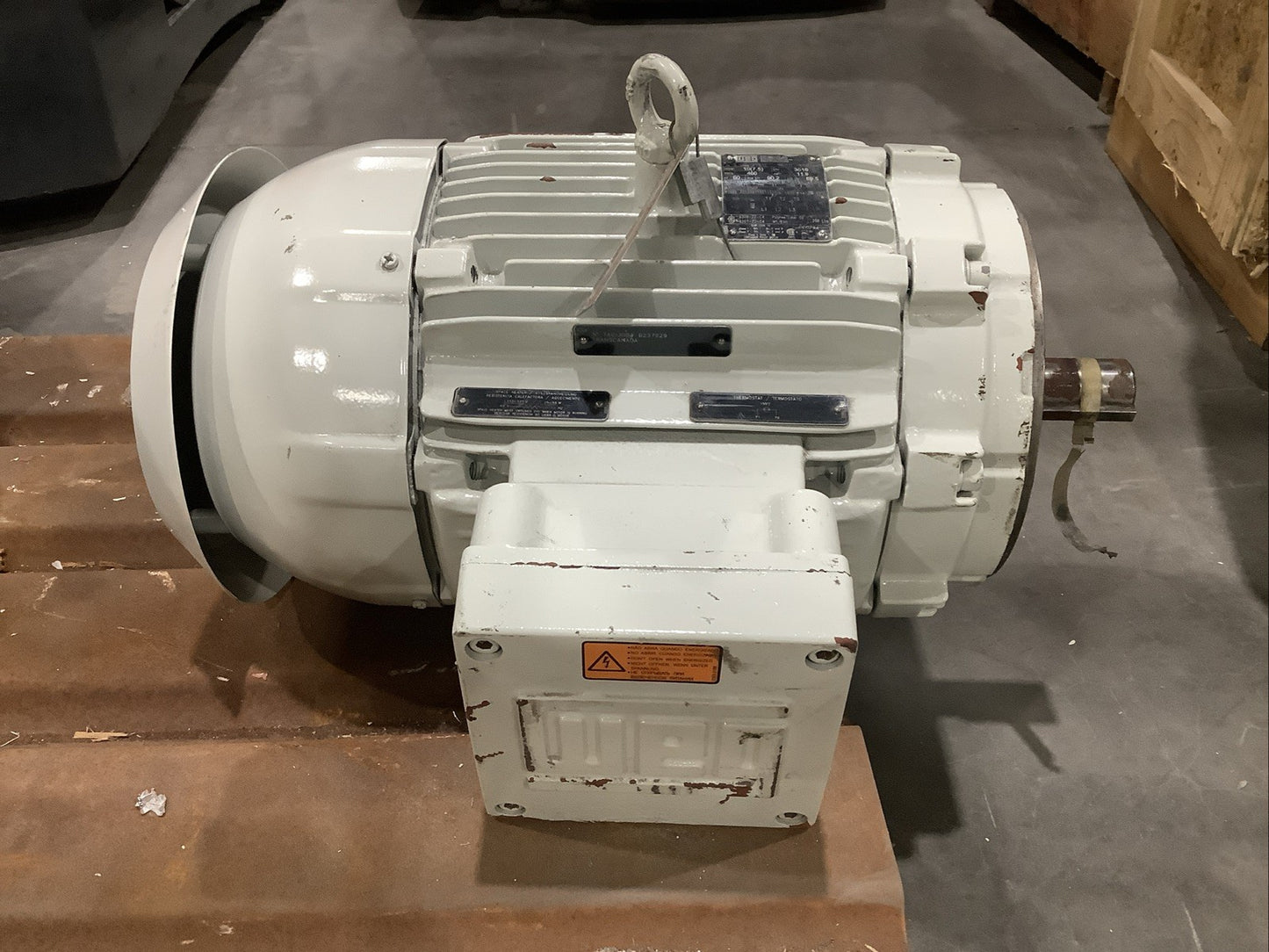 WEG Z01036XTQ011510 DRIVER MOTOR 3PH 469V 3510RPM 10HP