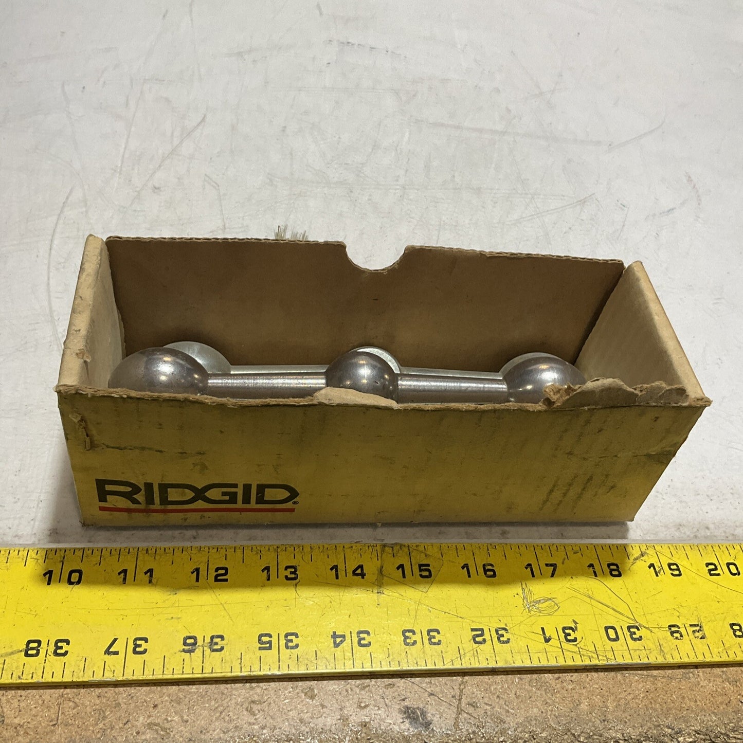 RIDGID 45765  FEED SWCREW CRANK  820 LOT OF  3 U3S