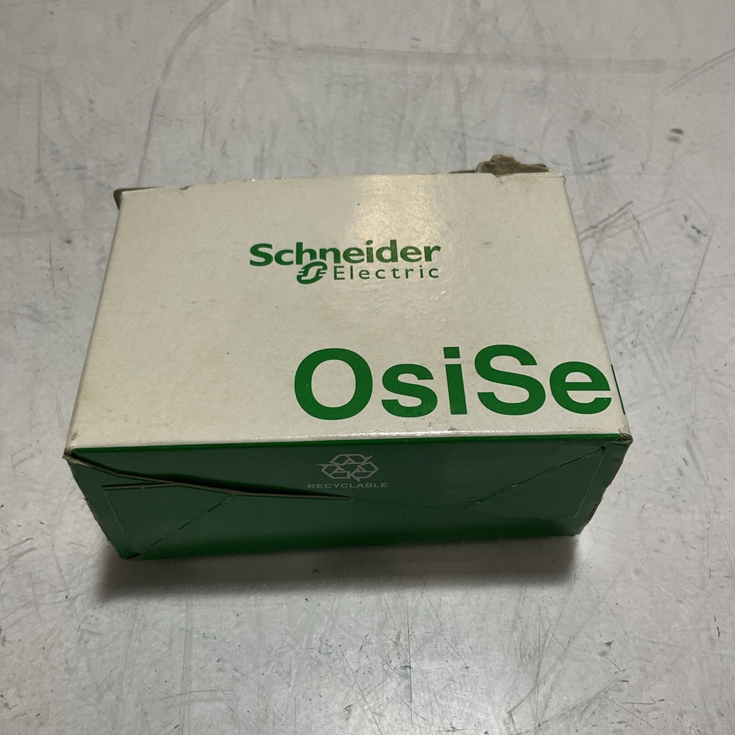 SCHNEIDER  ELECTRIC SM350A-216-00FP  ULTRASONIC PROXIMITY SENSOR  QTY  2  U3S