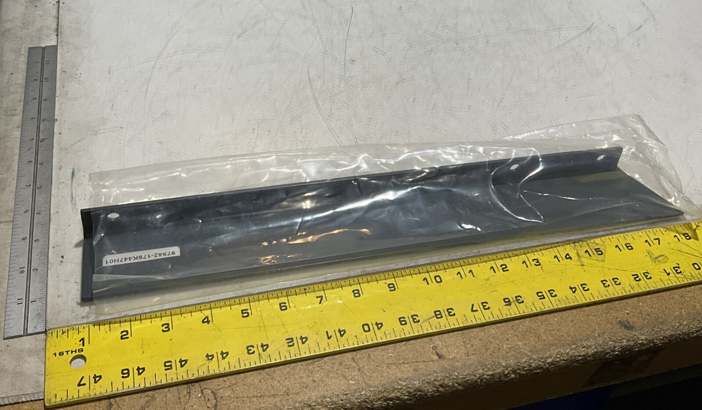 GENERAL  97942-176K447H01  BRACKET  B WEAR GUIDE U3S